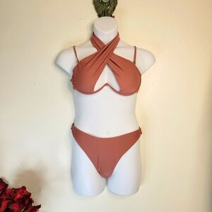 Beautiful dusty rose halter bikini with underwire.  Size large